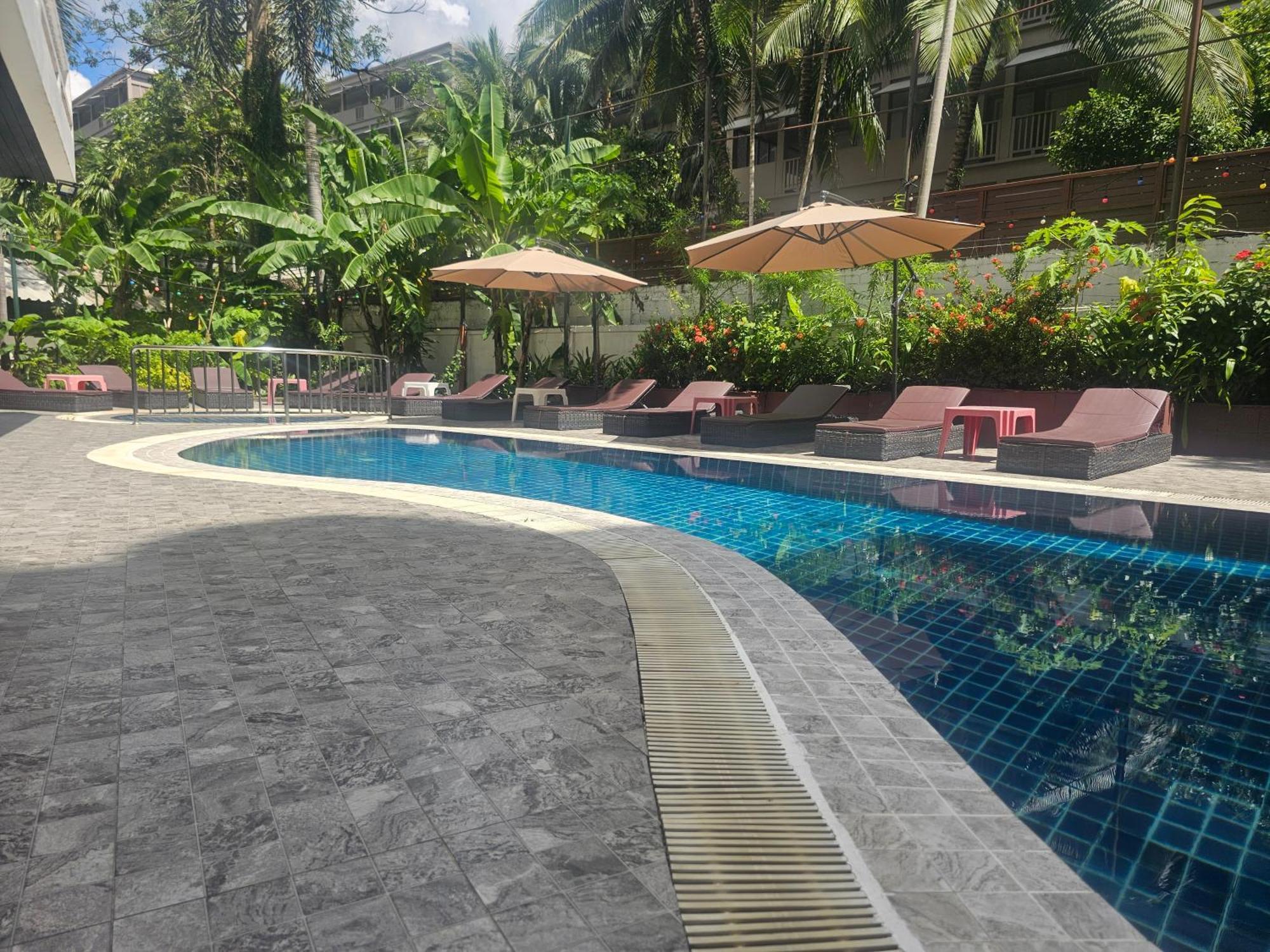 Patong Central Residence And Apartment Kültér fotó